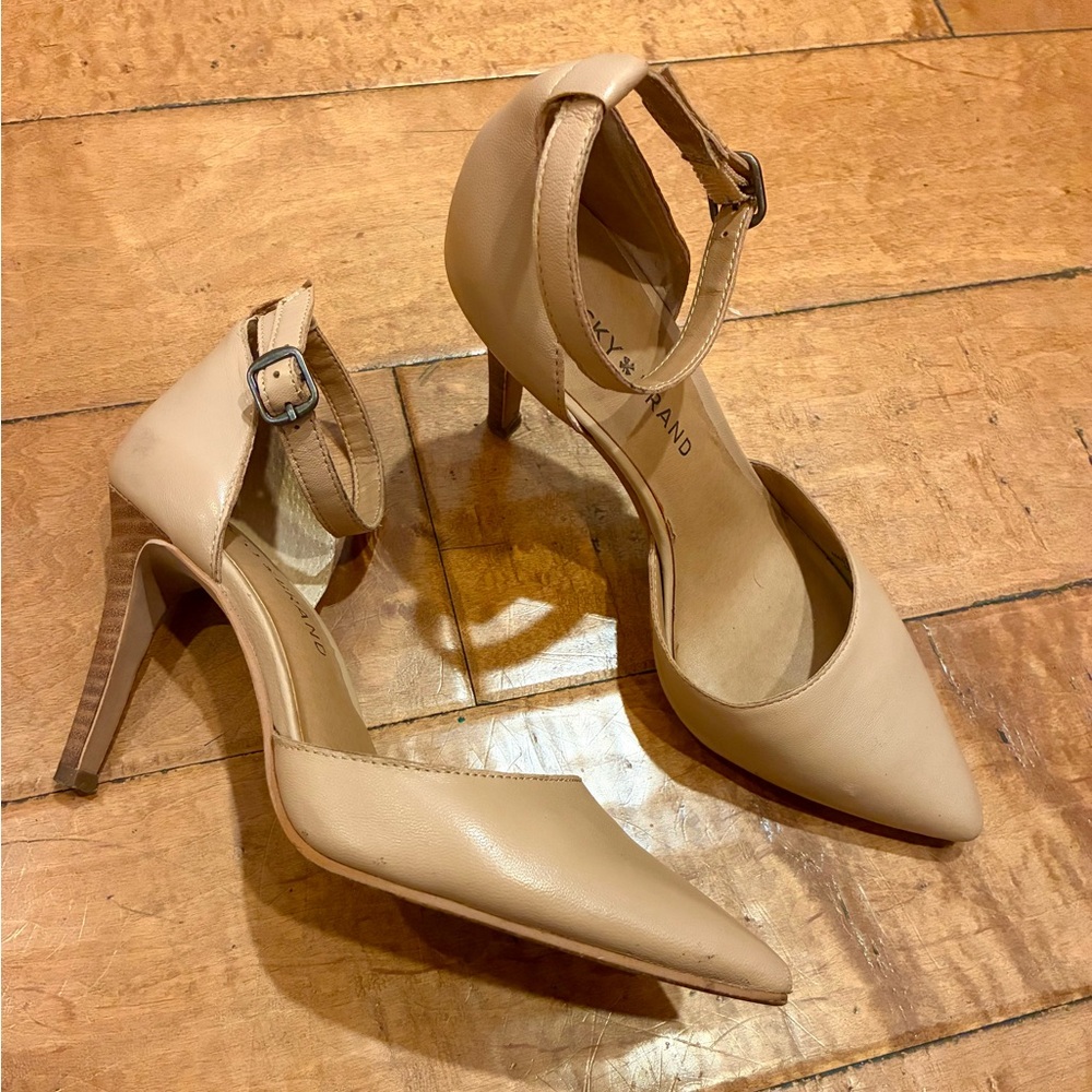 Lucky Brand Tan Ankle Strap Heels